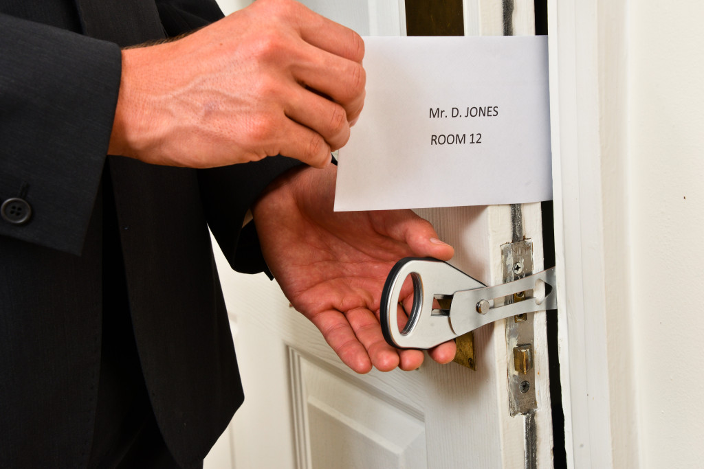 Hotel Safety Now you have control.